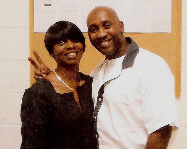 Troy Davis with sister Martina Correia