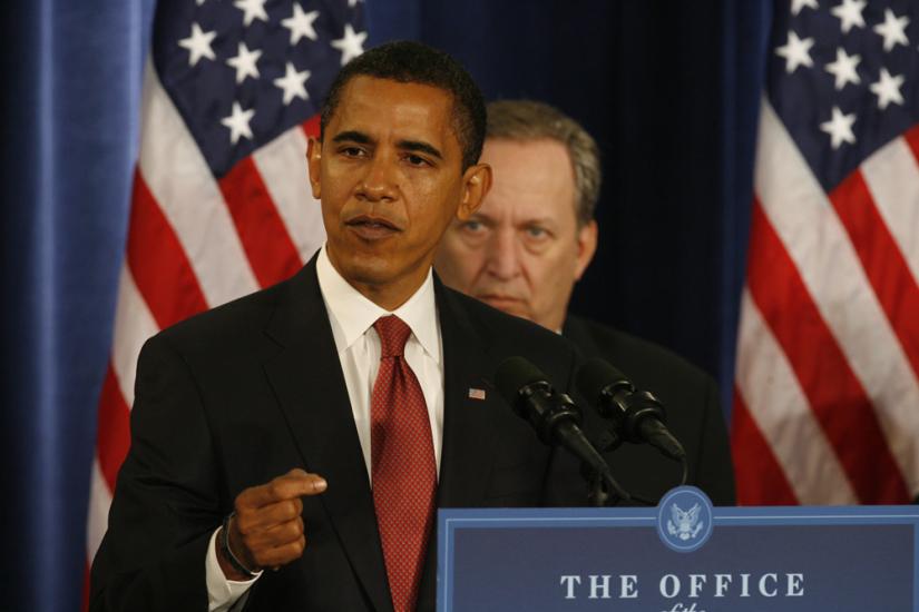Barack Obama and National Economic Council Director-designate Lawrence Summers
