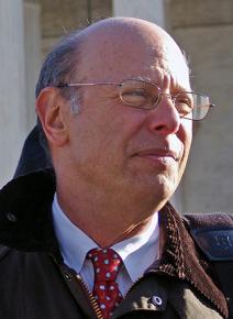 Michael Ratner in front of the U.S. Supreme Court